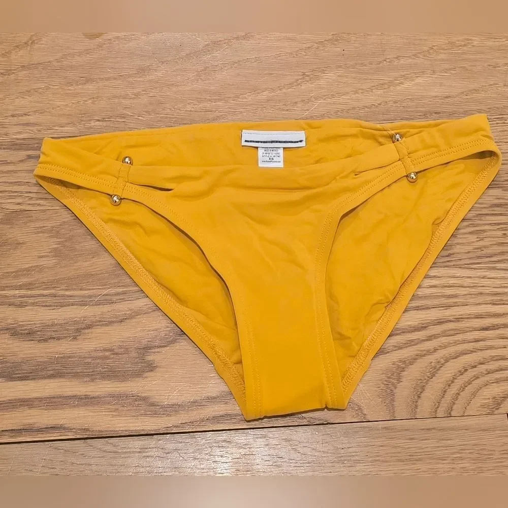 Robin Piccone Womens Luca Cut Out Bottom Sz XS